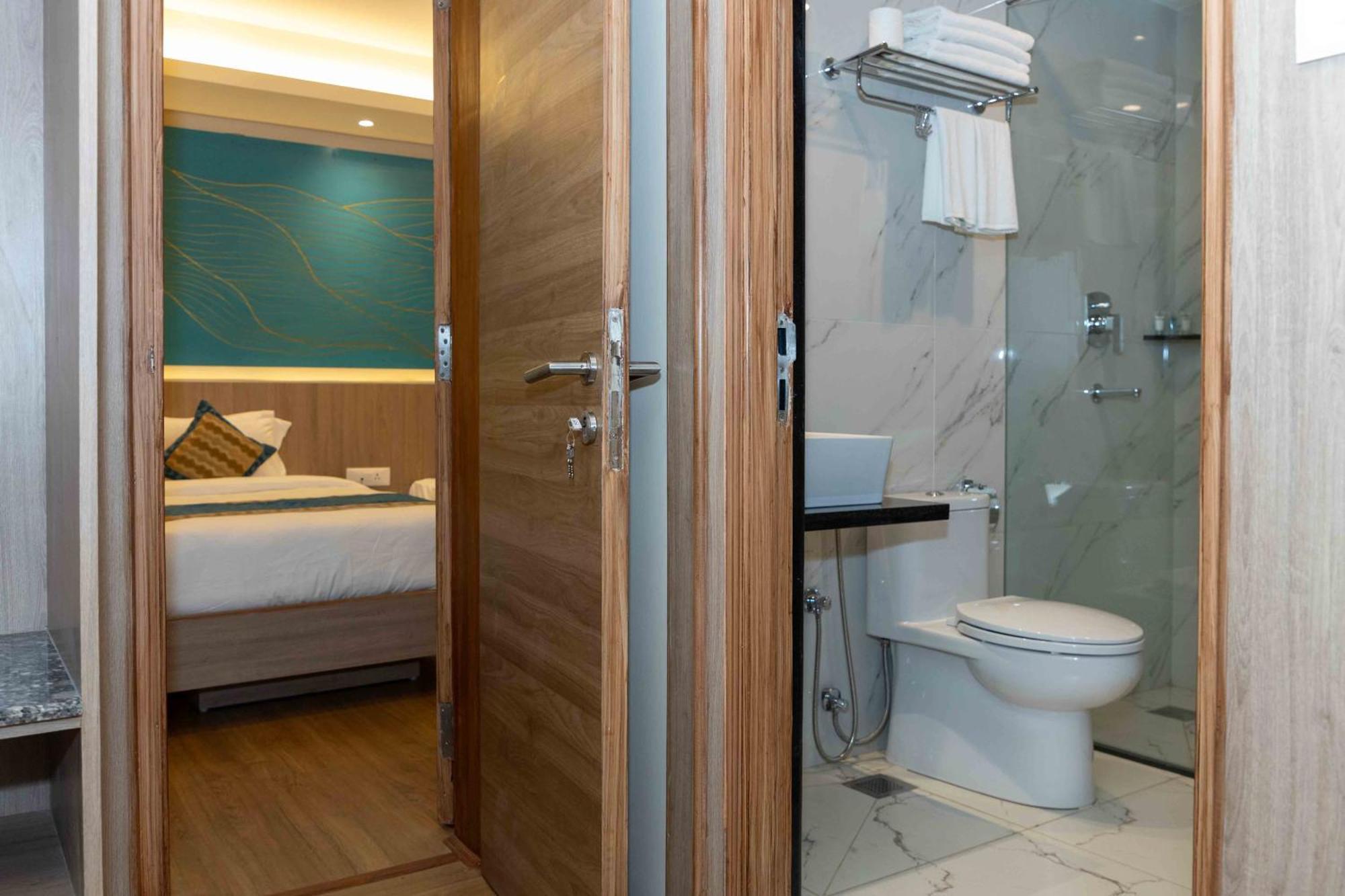 Shuvatara Suites & Spa, Thamel Katmandou Extérieur photo